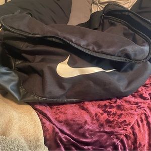 Nike duffel bag In good condition